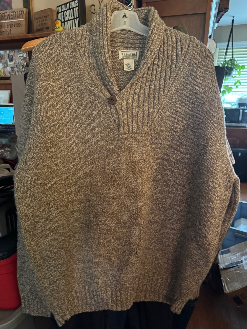 L.L. Bean vintage Men's Marled Brown V-Neck Shawl Sweater XL